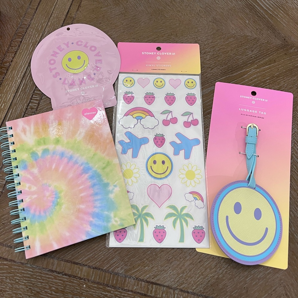 Stoney Clover Lane 4PC Set